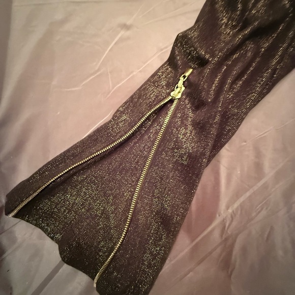 St John Brown/Gold Turtleneck Top w/ Zipper Detail Size Medium MSRP $425 - Picture 10 of 12